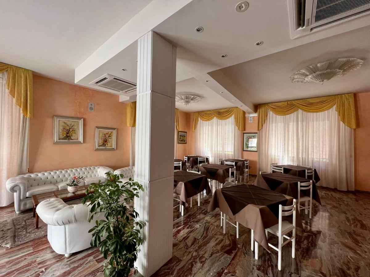 Hotel Marvin Sant'Albino Ngoại thất bức ảnh