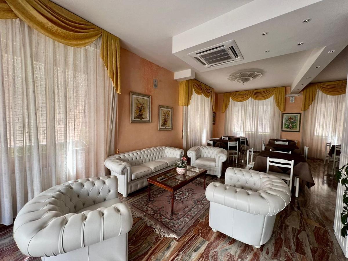 Hotel Marvin Sant'Albino Ngoại thất bức ảnh